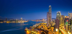 稳固香港    拓展内地